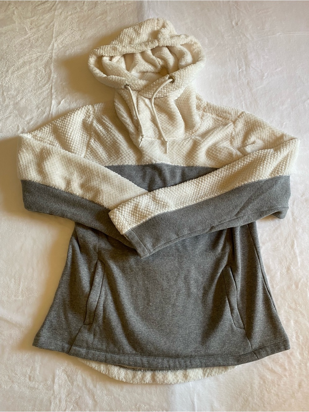 Horze Women’s Fleece Lined Two-Tone Cowl Hoodie Sweater - Cream & Gray US 10